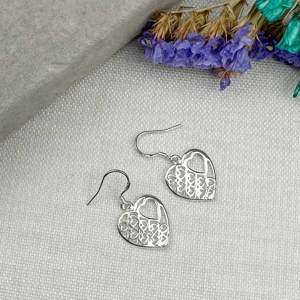 925 silver heart cut out earrings - Picture 1 of 2